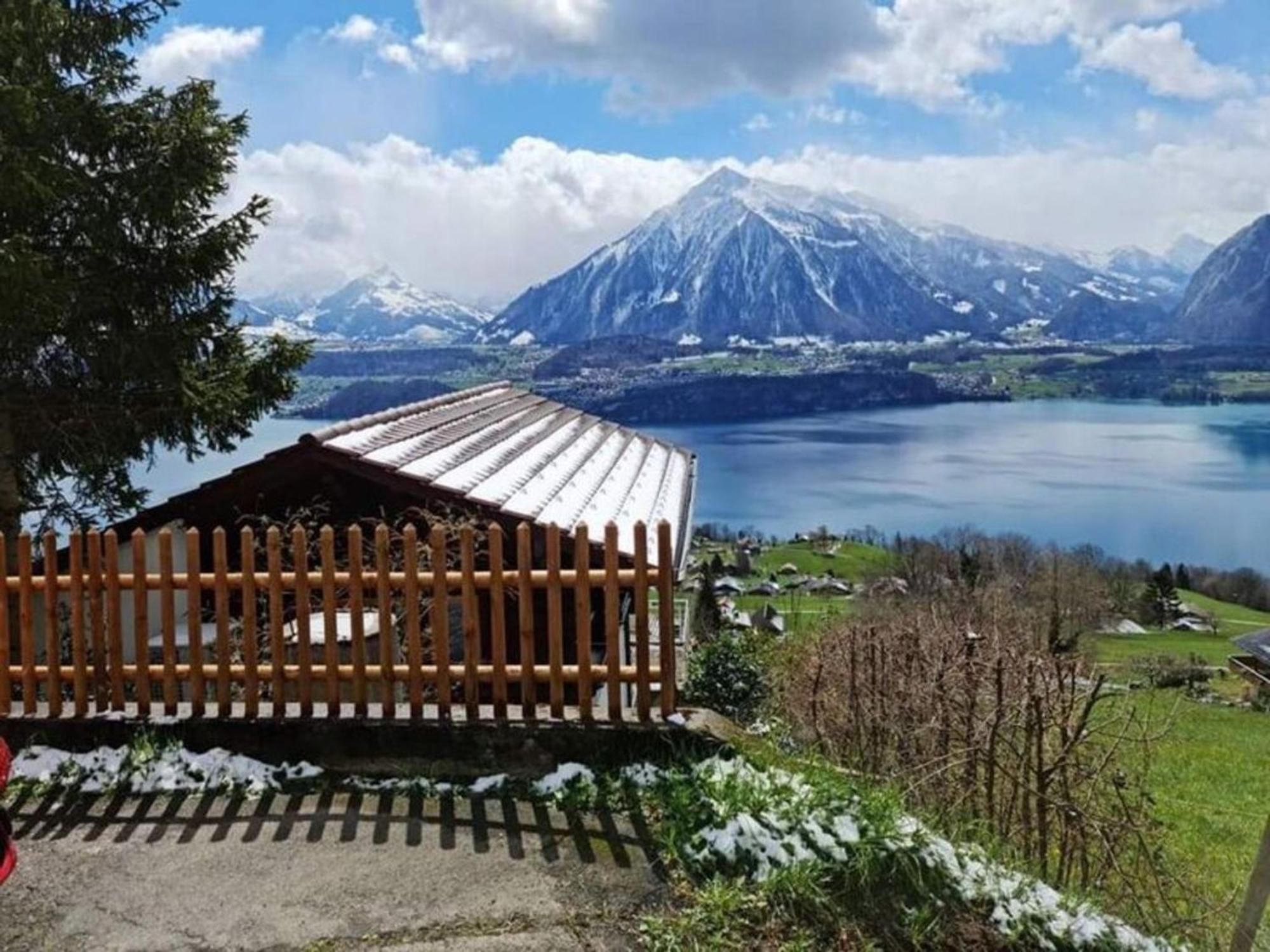 Chalet With View Of The Mountains And The Thun Lake Sigriswil Eksteriør billede